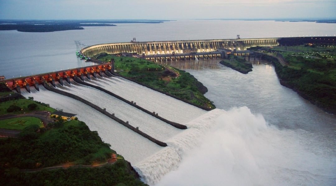 usina-de-itaipu-binacional-1